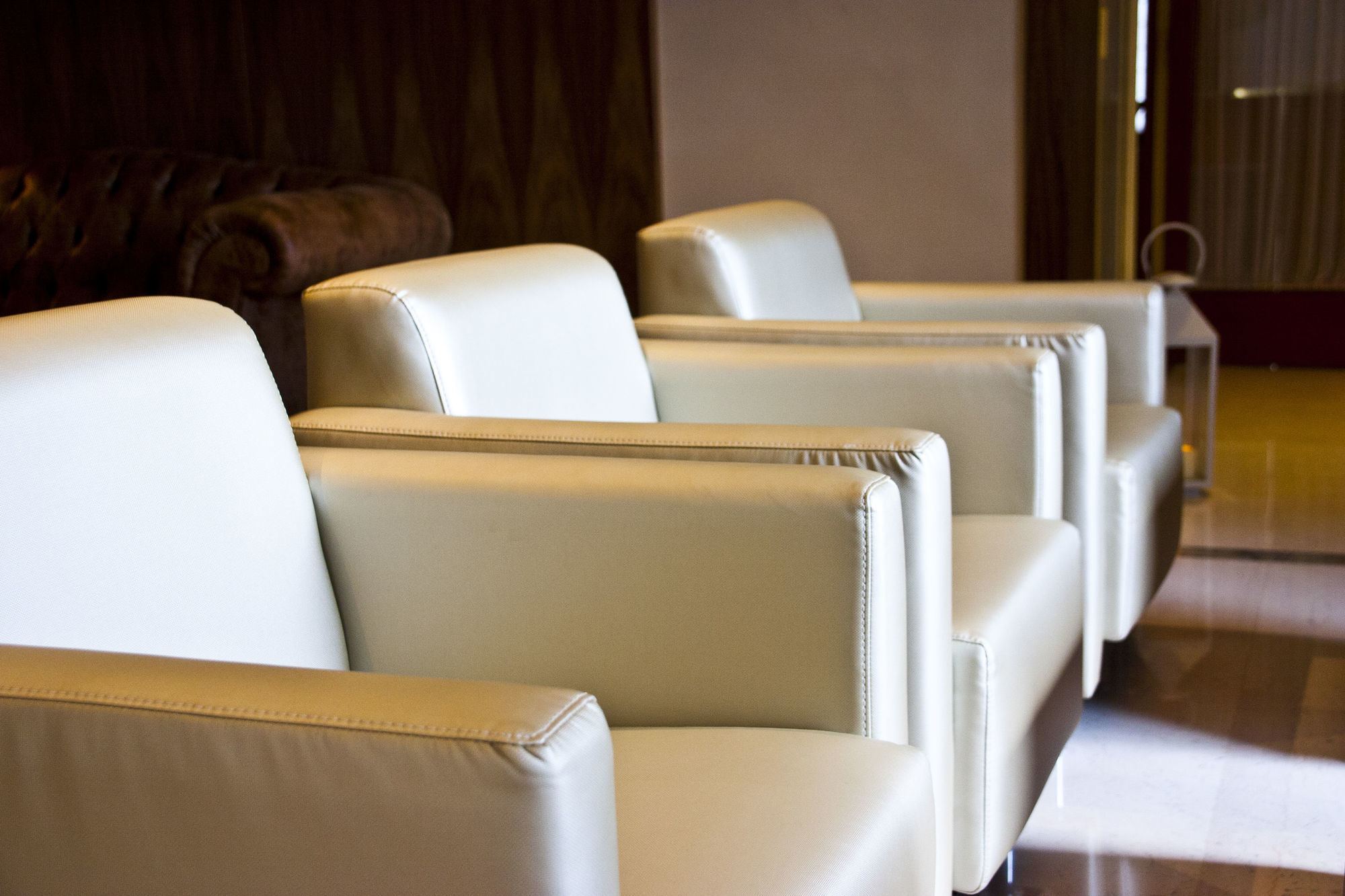 Sant Jordi Boutique Hotel 칼레라 외부 사진 Leather furniture