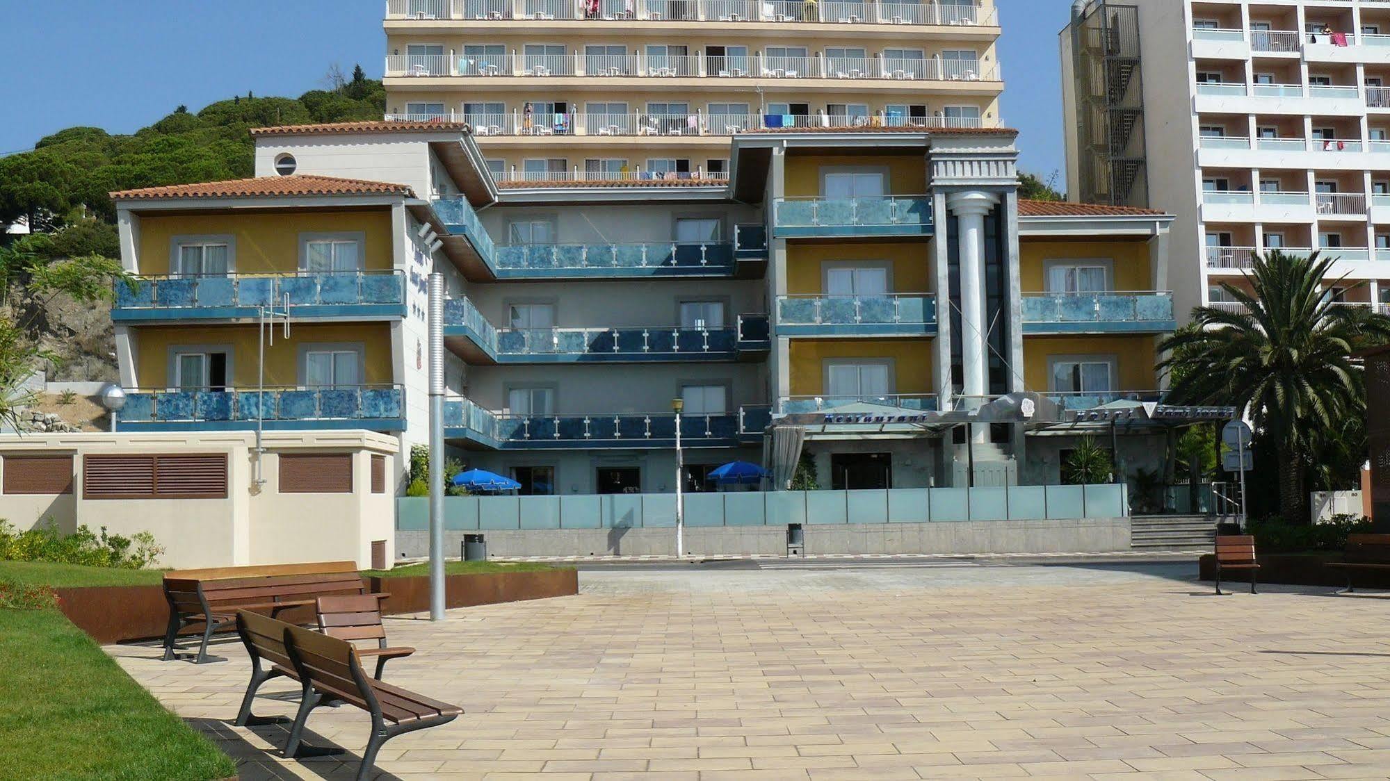 Sant Jordi Boutique Hotel 칼레라 외부 사진 The hotel in 2013